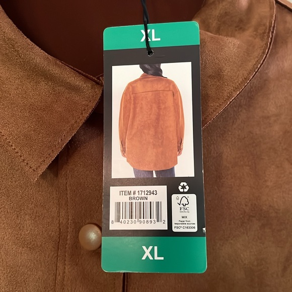 Brand new w/ tags . Brown suede like material. Very soft snap front. - Picture 4 of 6